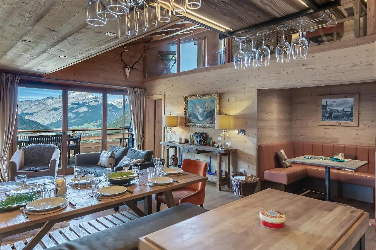 Les Flambeaux: Mountain Retreat with Summer Multipass Option Chatel 0*,